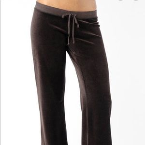 Dark brown Juicy Couture velour pants
